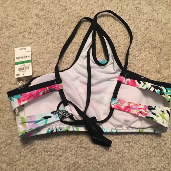 Bar III size Large Bathing suit top NWT - Picture 7 of 8